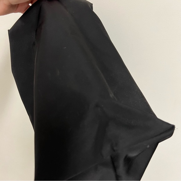 Longchamp Le Pliage Tote Bag - Picture 11 of 16